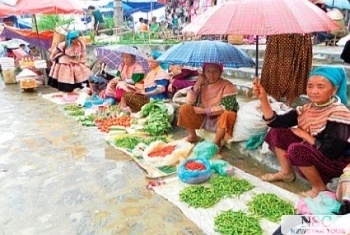 Chợ Bắc Hà - Công Ty Cổ Phần Dịch Vụ & Du Lịch á Việt